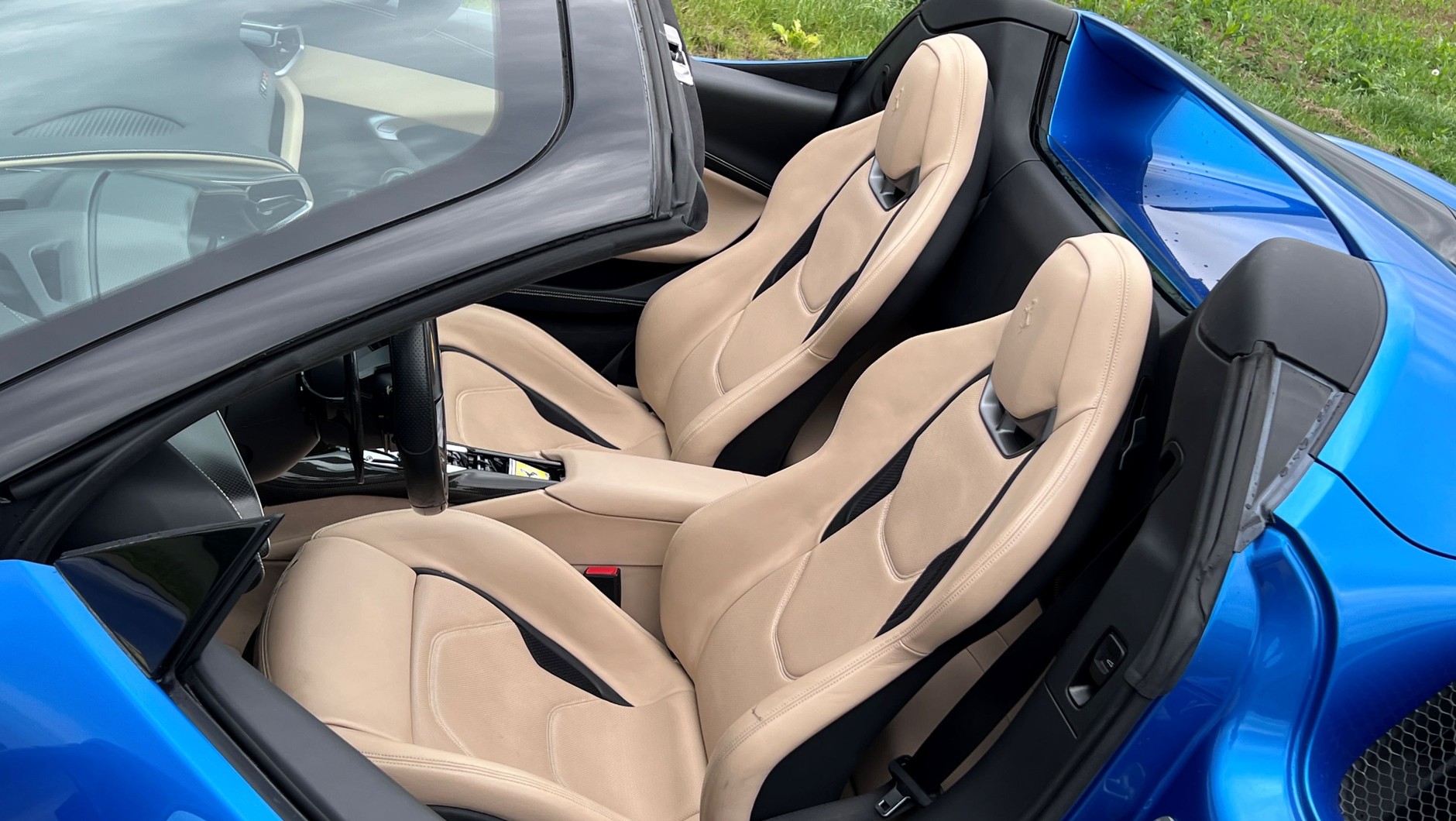 Ferrari 296 GTS