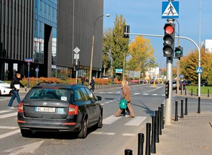 Szykują reformę, która zmieni oblicze polskich dróg. Sygnalizatory mogą migać