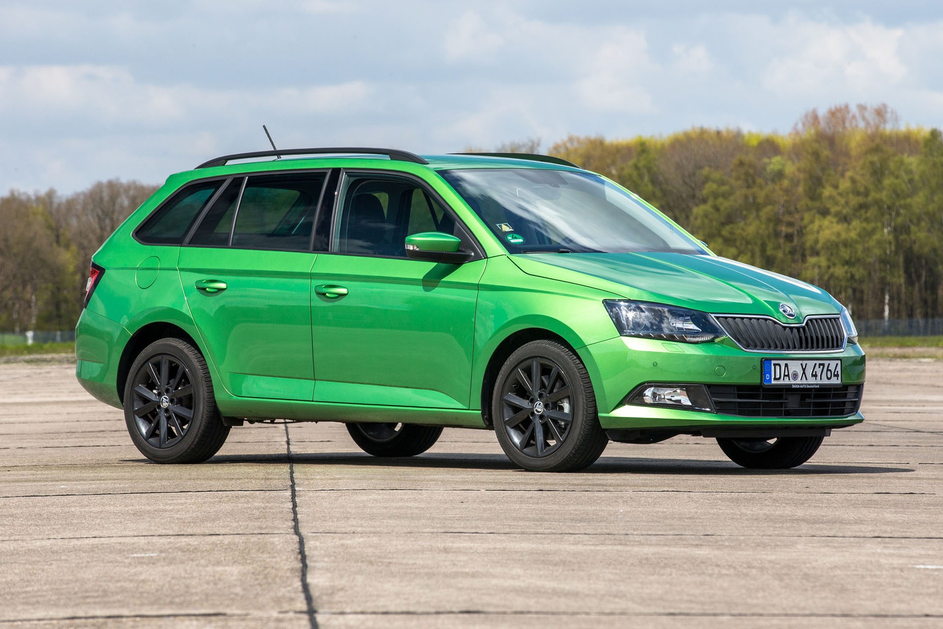 Wolnossący silnik z pośrednim wtryskiem (MPI) to idealny kandydat do montażu instalacji gazowej, którą kupicie już za ok. 2000 zł. Wydatekmoże się zwrócić w kilka miesięcy.