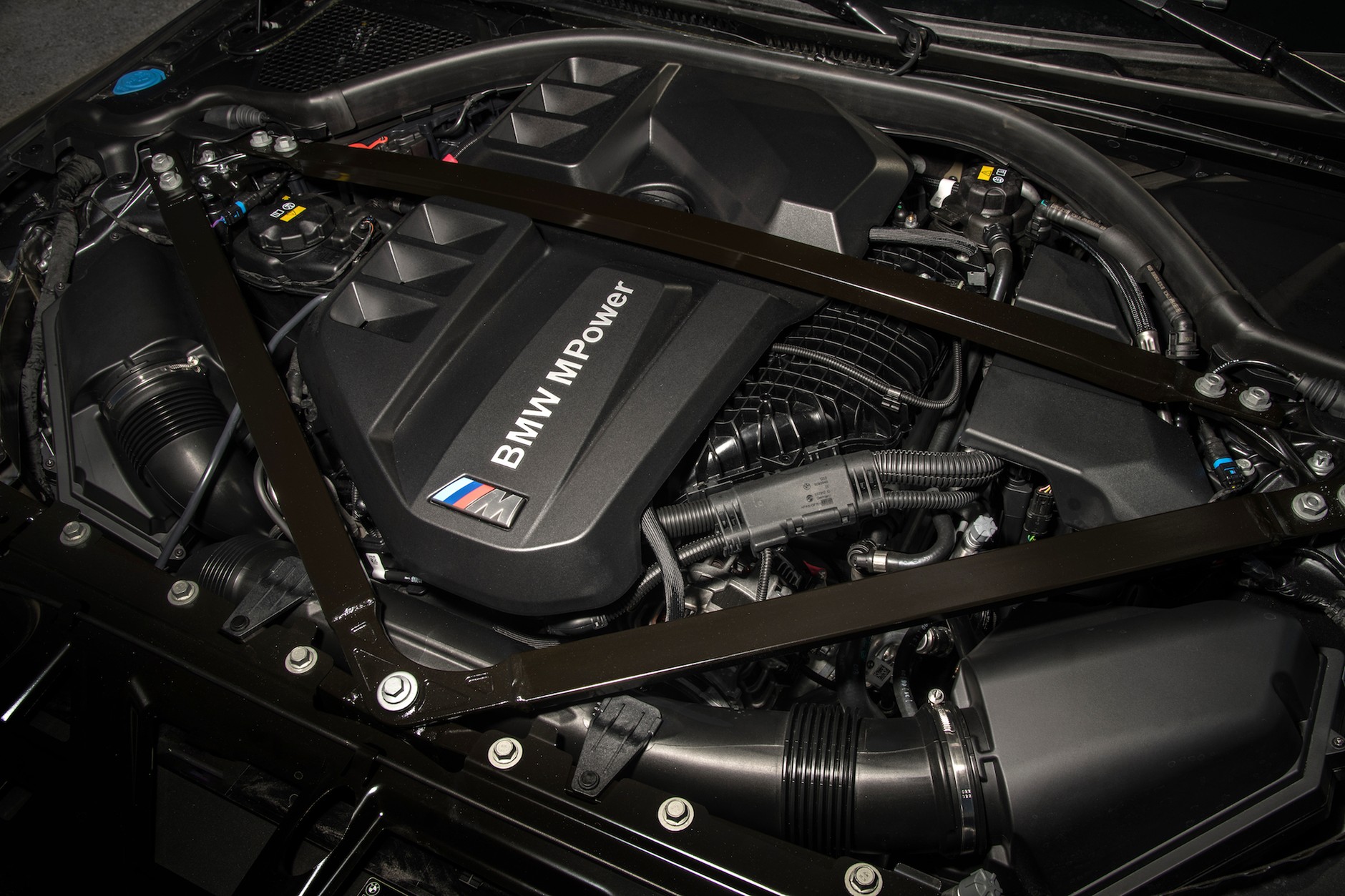 BMW M3 i M4 z M xDrive