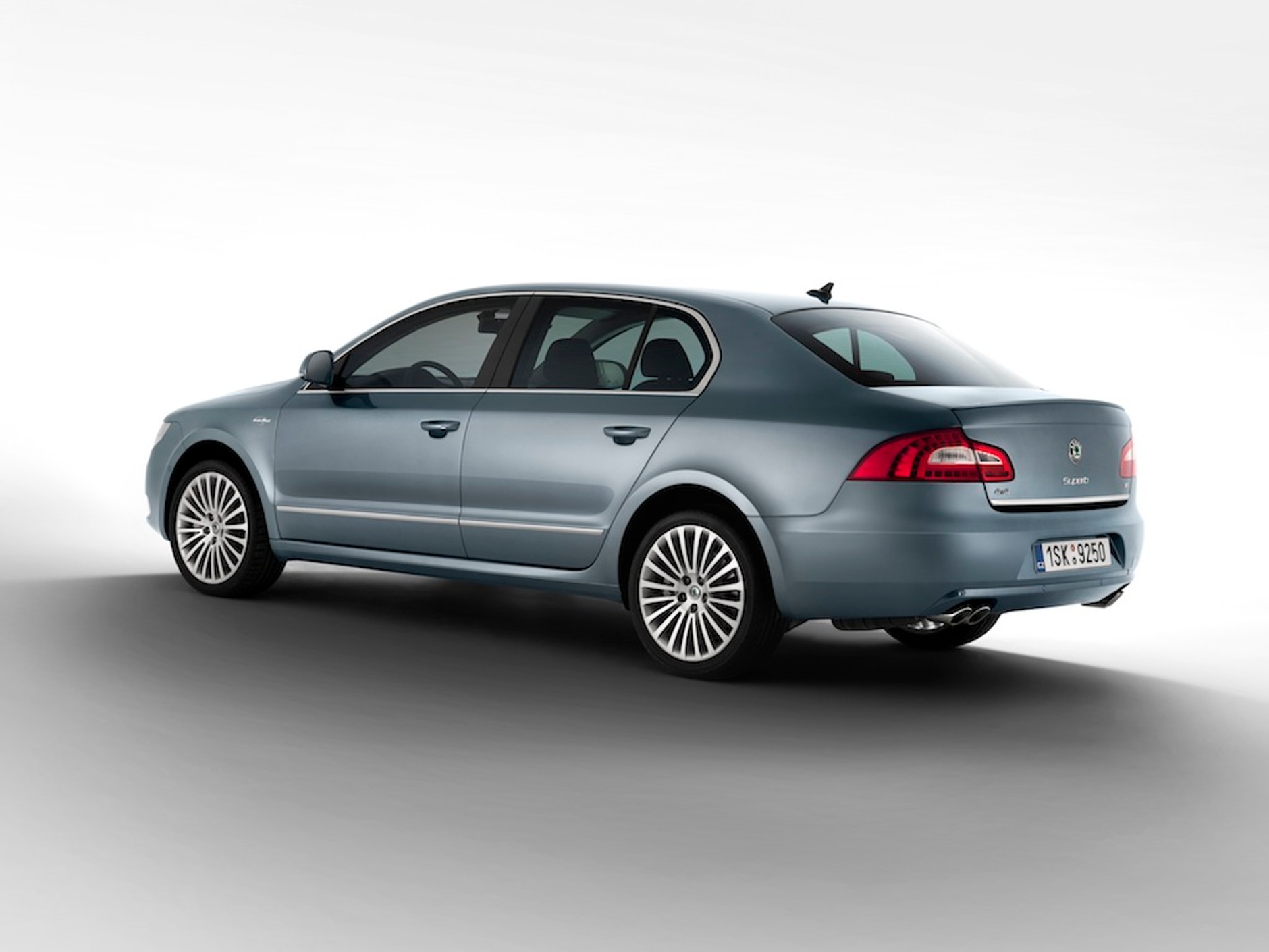 Skoda Superb Laurin&amp;Klement: luksus z Czech