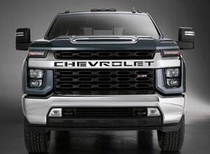 Chevrolet Silverado HD 2020 – pickup z twarzą mordercy