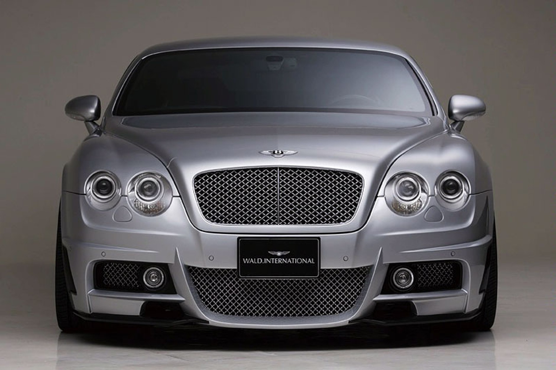 Wald International Bentley Continental GT Sports Line Black Bison