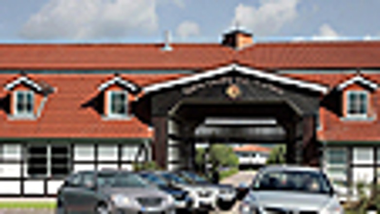 Kompakty się mnożą