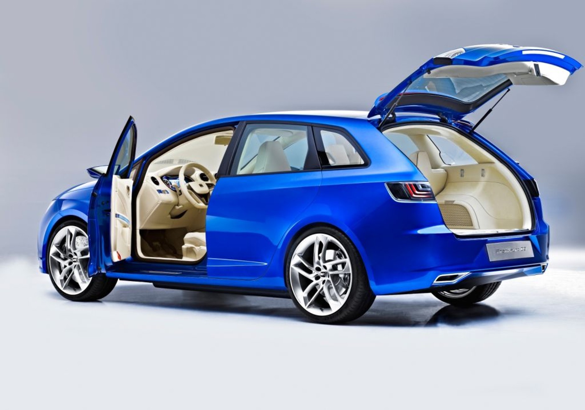 Najnowszy Seat Ibiza w wersji rodzinnej!