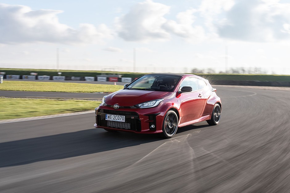 Toyota GR Yaris - zainspirowana rajdami