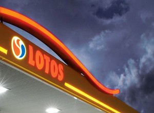 Lotos dostarczy paliwa za 14 mld zł