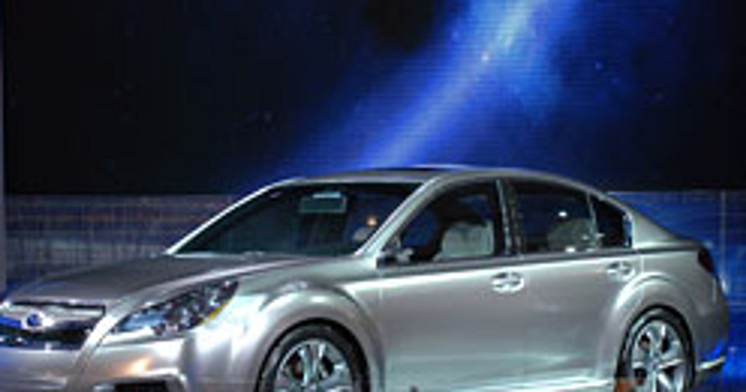 Detroit 2009: Subaru Legacy Concept – zapowiedź nowej generacji
