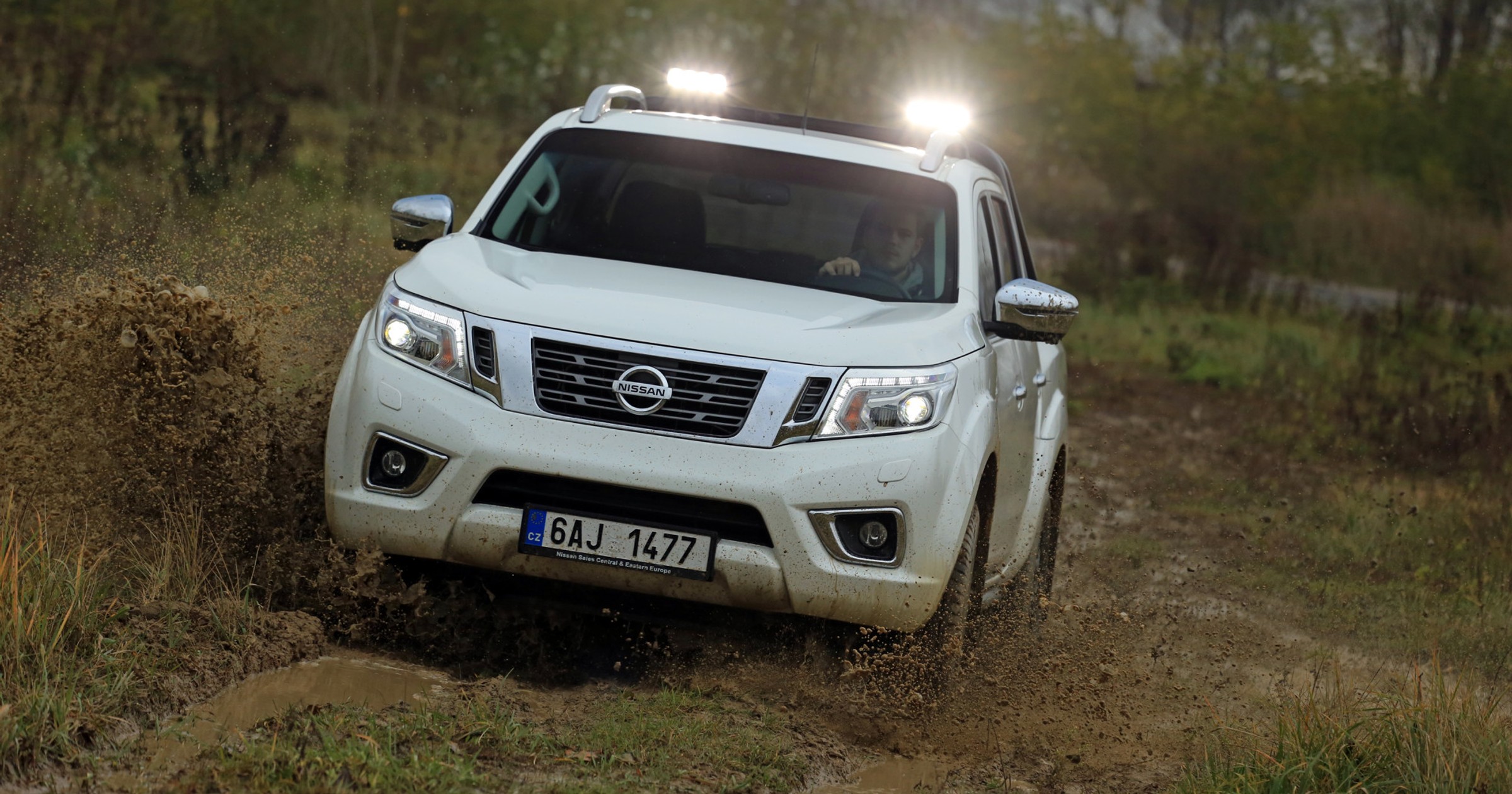 Nissan Navara Trek