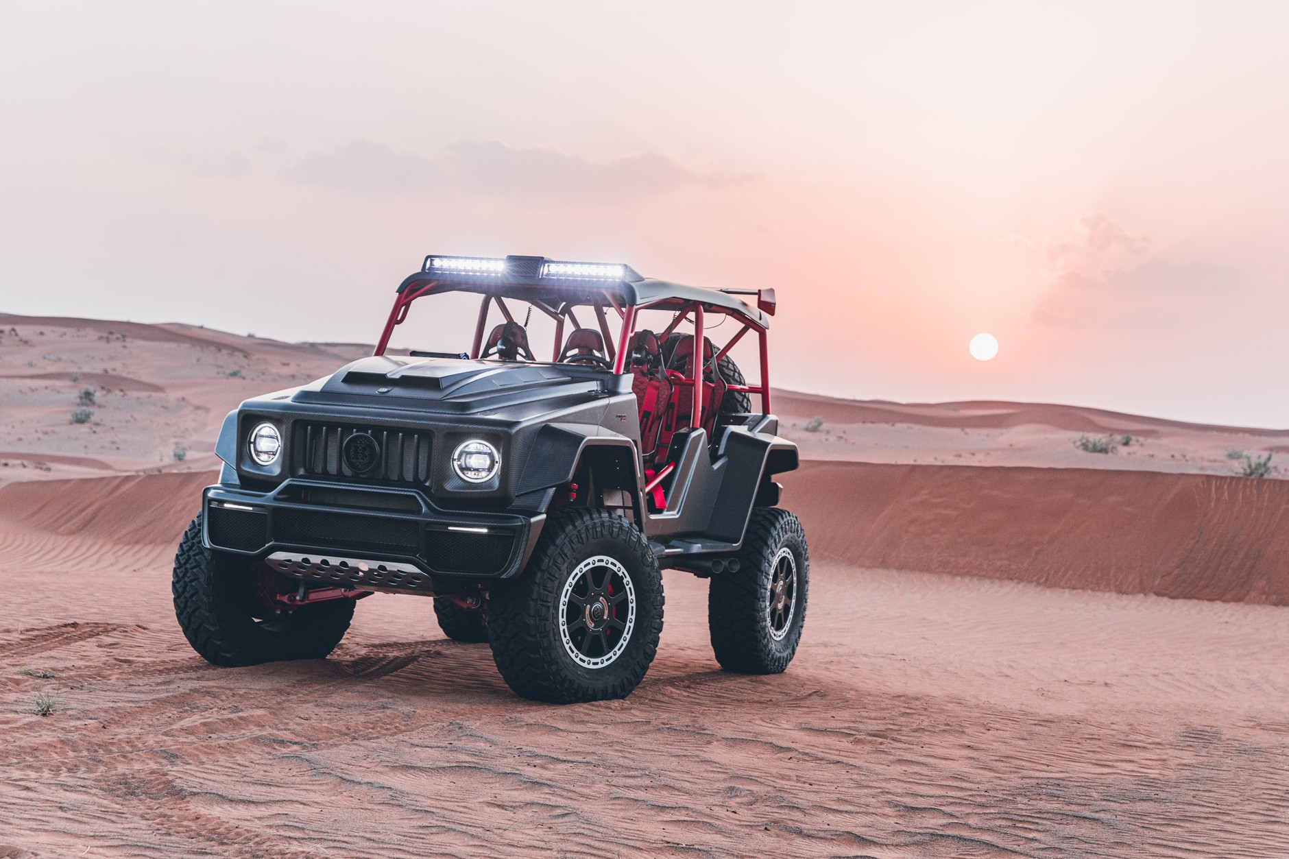 Brabus 900 Crawler