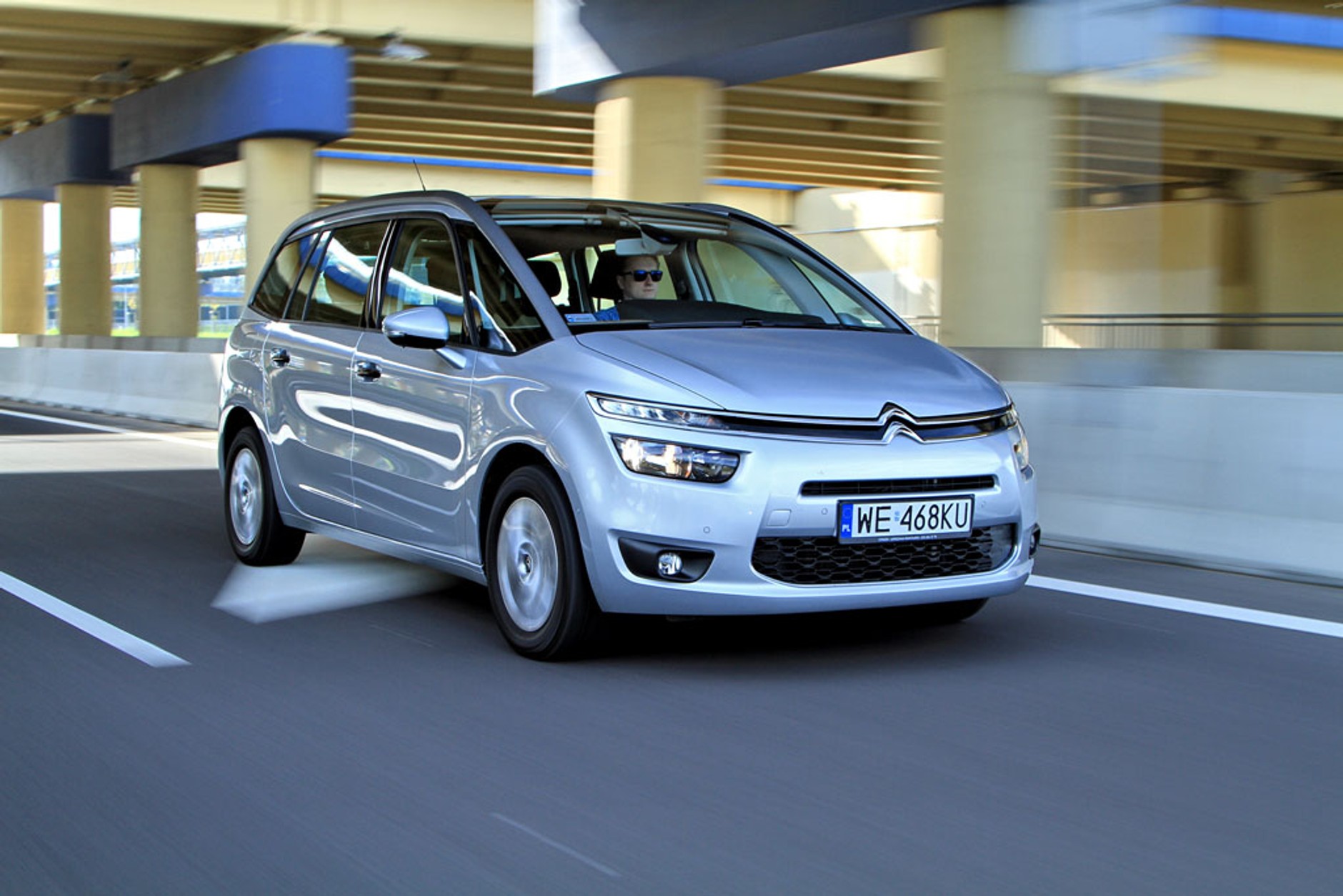 Citroen Grand C4 Picasso 1.2 PureTech - 3 cylindry na 7 pasażerów