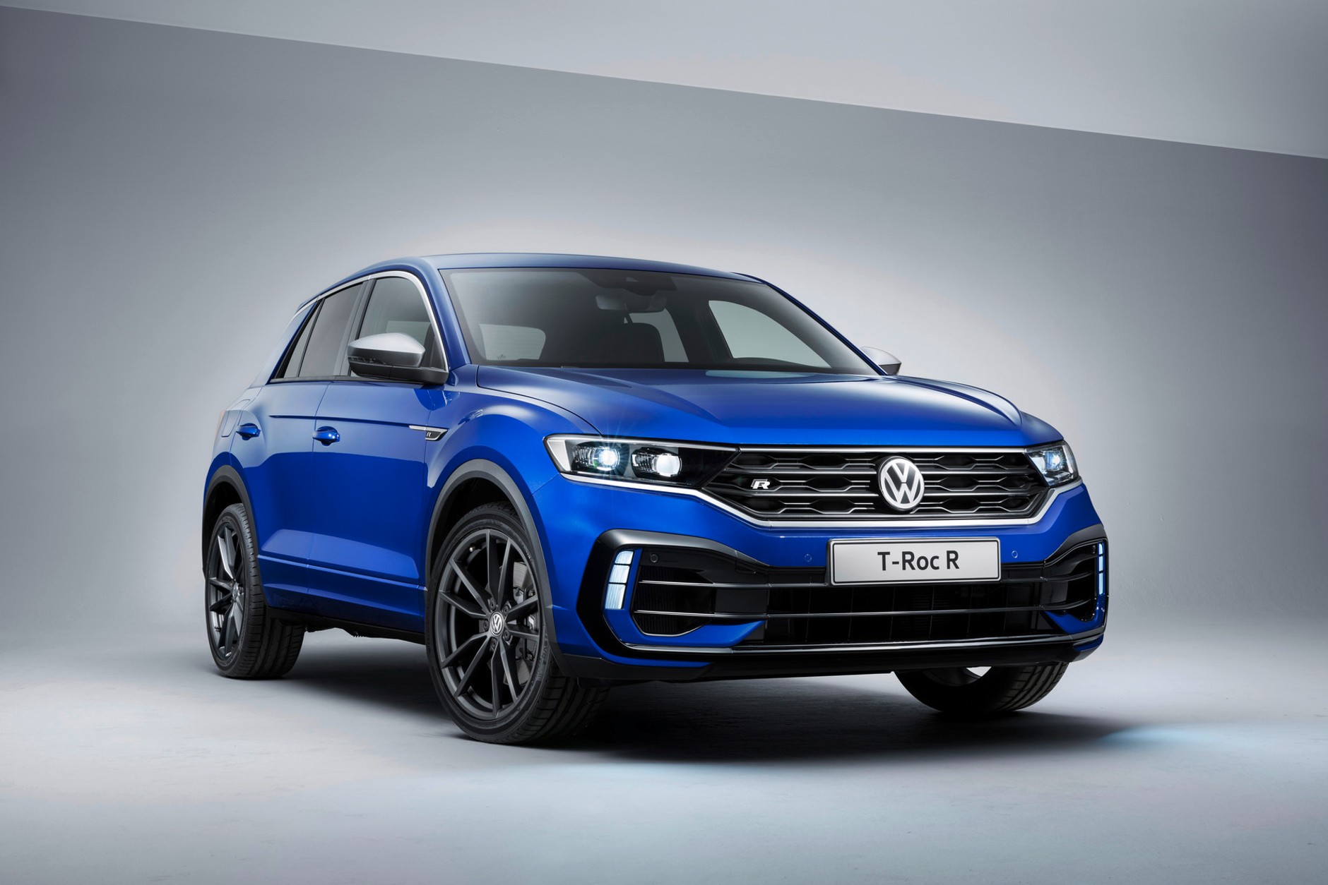 Volkswagen T-Roc R – czyli mały SUV przyspieszający do „setki” w 4,9 s