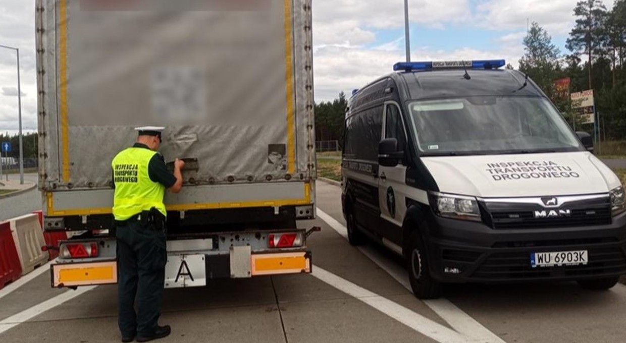 ITD zatrzymała nielegalny transport. Przewoził odpady z tzw. "zielonej listy"