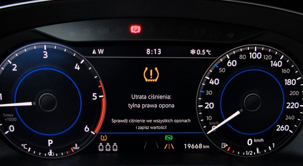 Utrata powietrza w kołach? Nie licz na TPMS, licz na siebie!