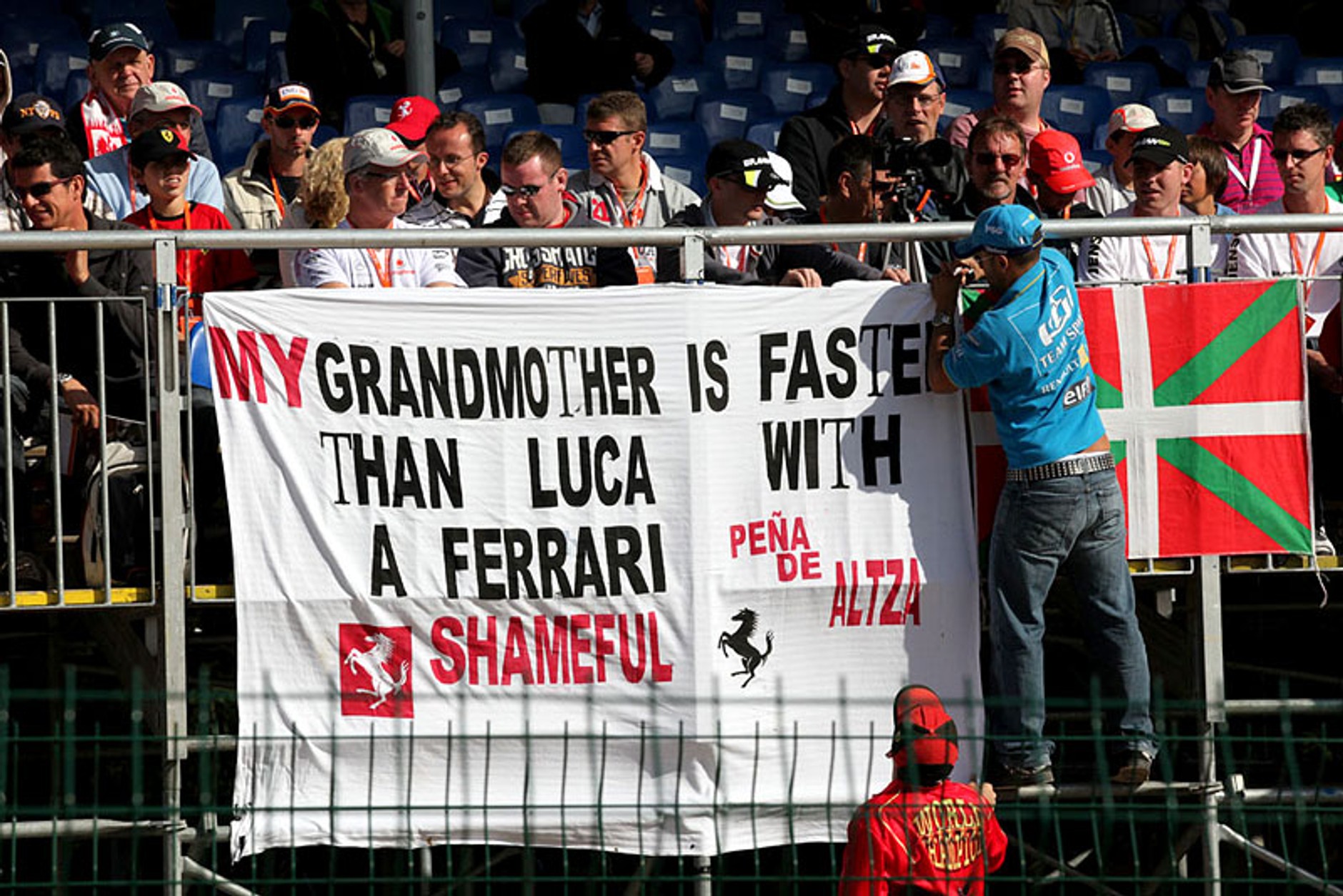 Grand Prix Europy 2009: Formuła 1 od kulis - fotogaleria Jiří Křenek