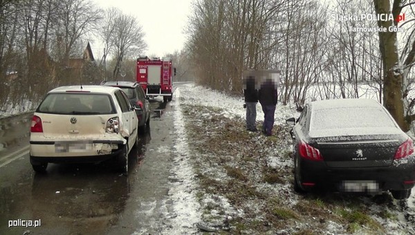 Jak się zachować, widząc wypadek na drodze?
