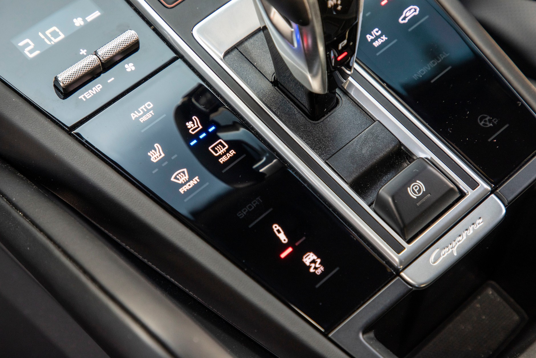 Porsche Cayenne Coupe Turbo