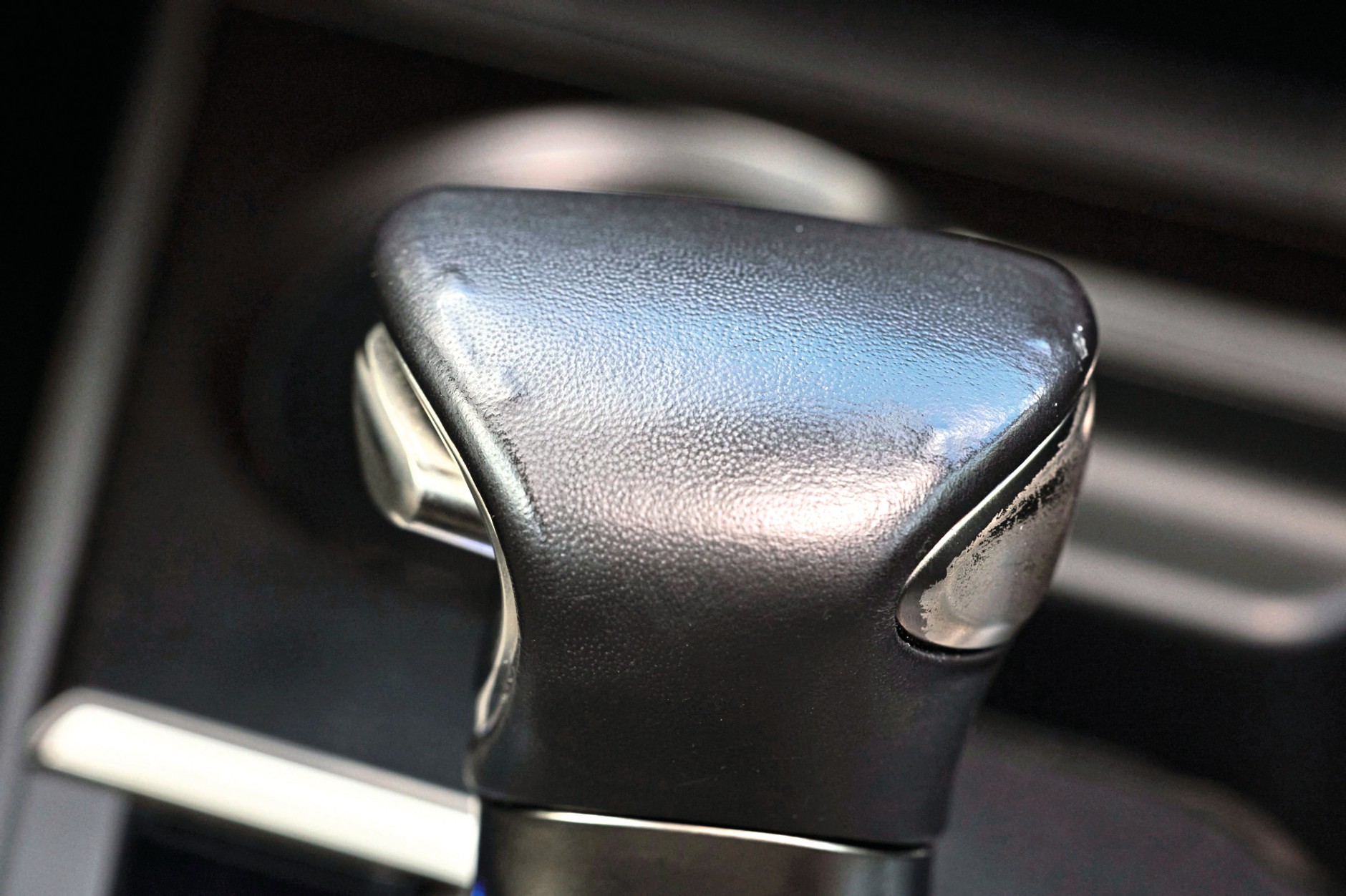 Lexus UX 250h