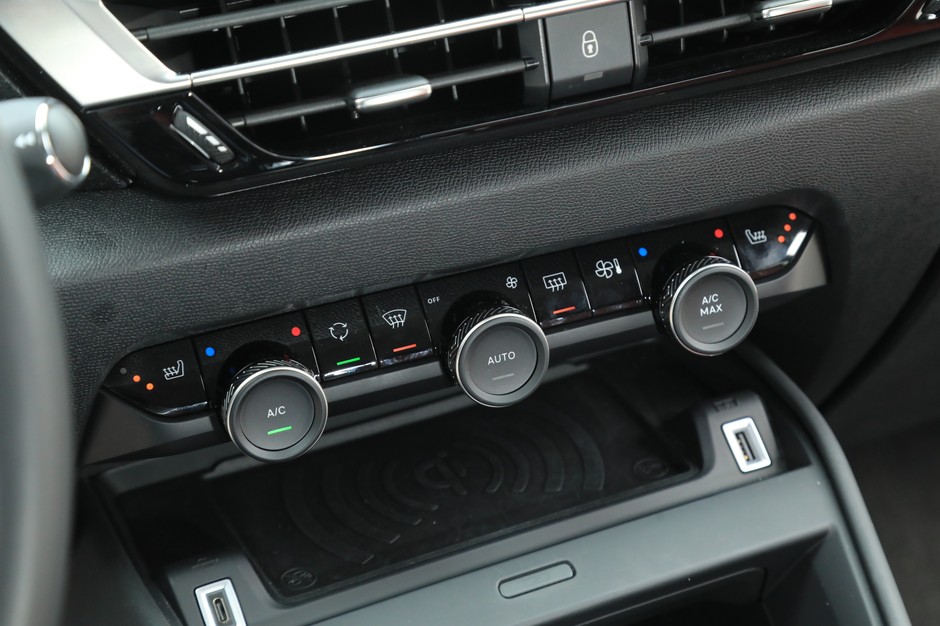 Nowy Citroen C4 1.5 BlueHDi