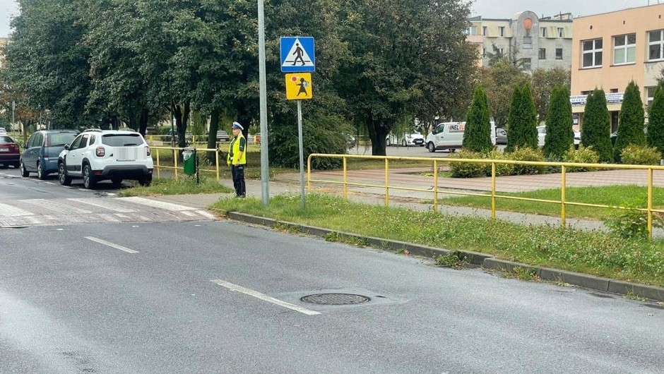 Policjanci prowadzili specjalne działania. Sprawdzali rejon szkół i przedszkoli