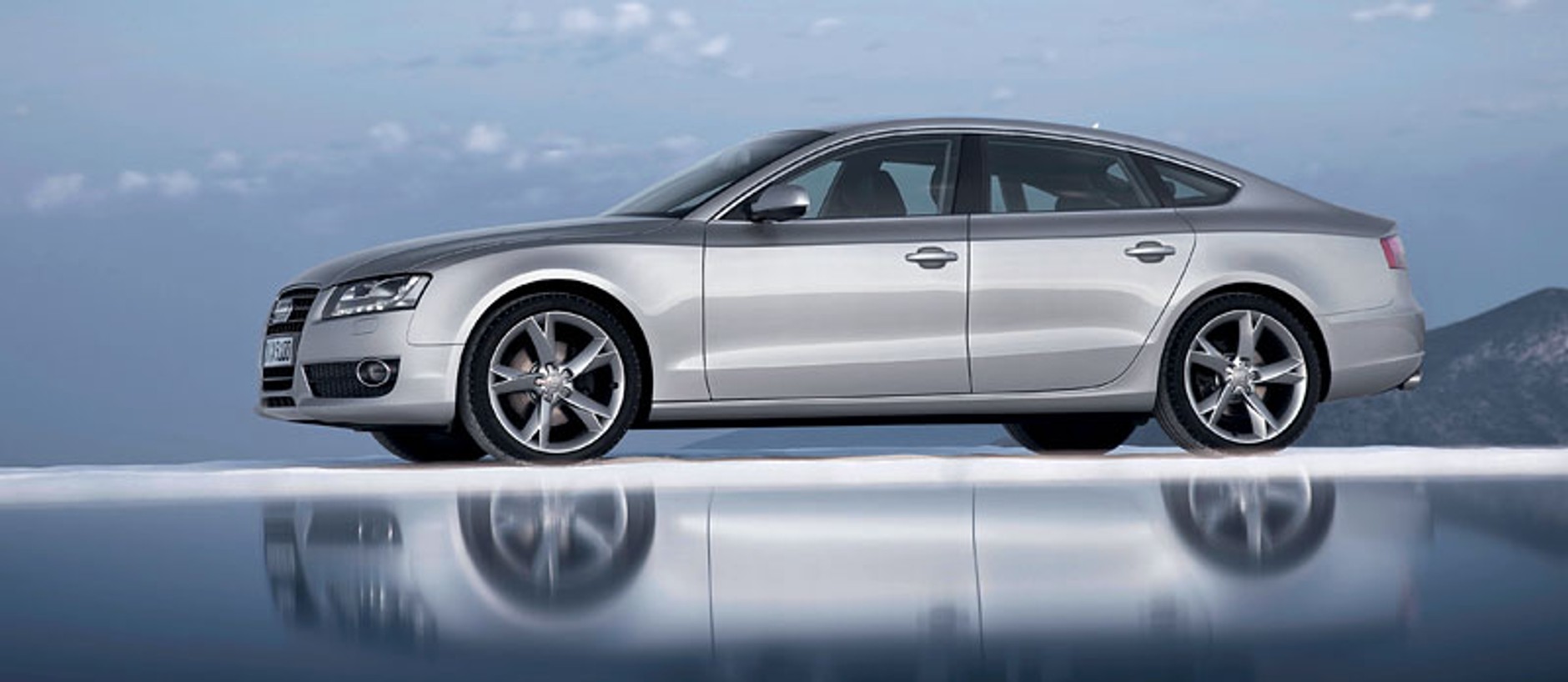 Audi A5 Sportback: Avant(gardowy) liftback już oficjalnie (fotogaleria)