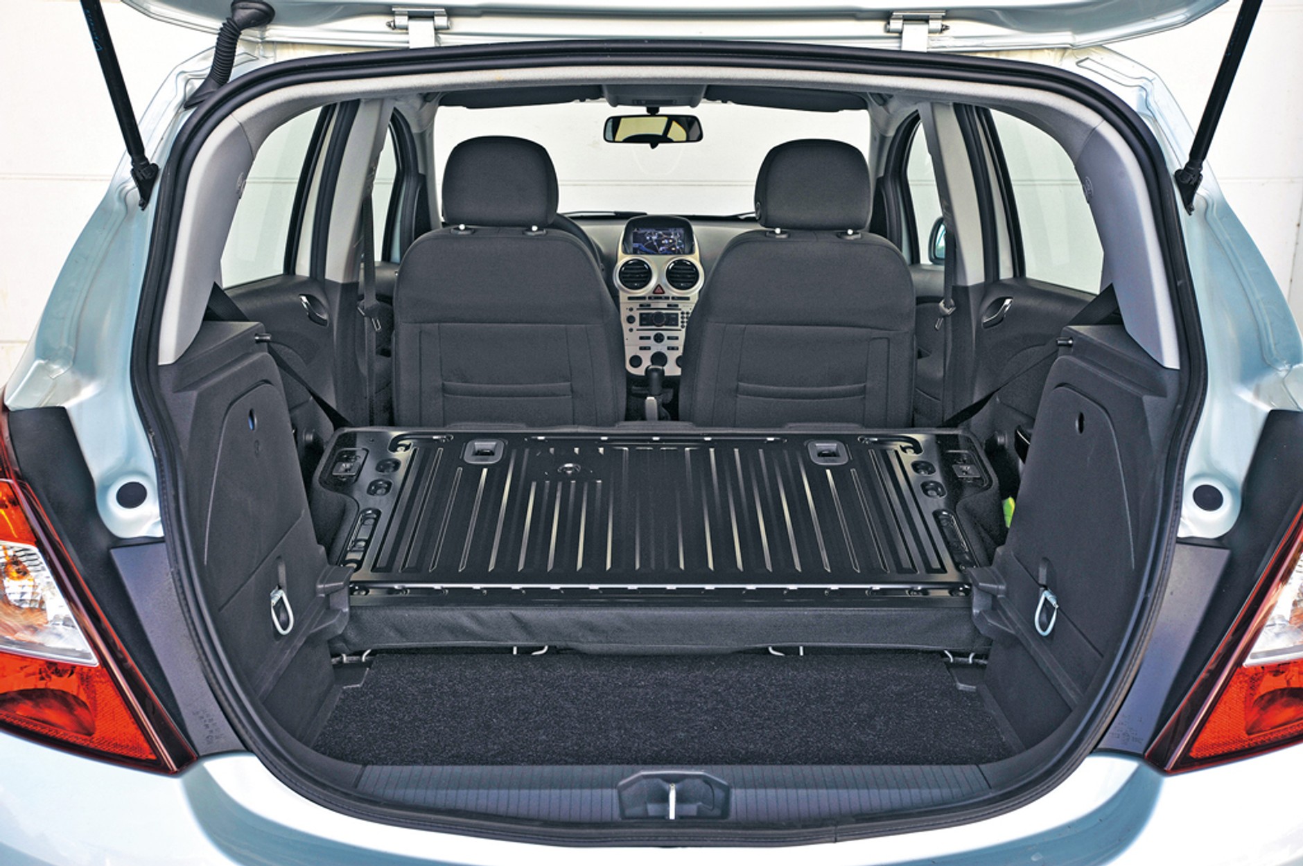 Opel Corsa kontra Skoda Fabia i Volkswagen Polo - Porównanie miejskich aut z 3-cylindrowymi silnikami