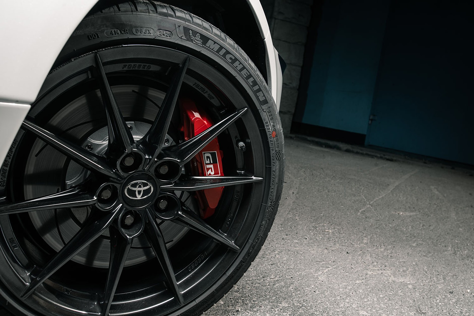 Toyota GR Yaris - zainspirowana rajdami