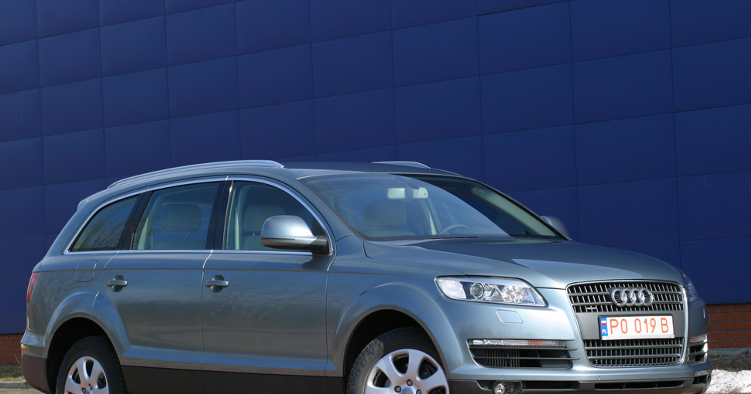 Używane SUV-y dla zamożnych: czy superauta to superwydatki