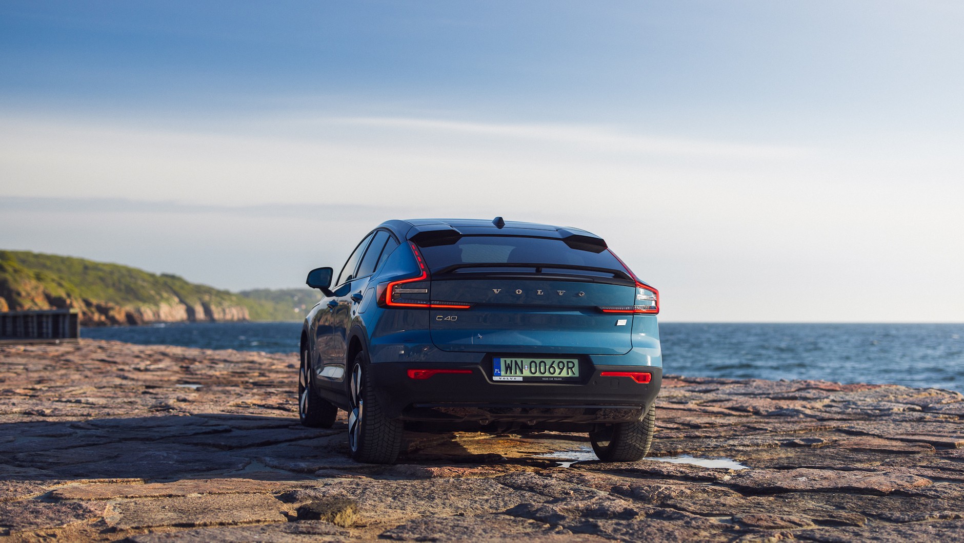 C40 to coś więcej niż odmiana coupé XC40. W przeciwieństwie do niego jest dostępne tylko z napędem elektrycznym