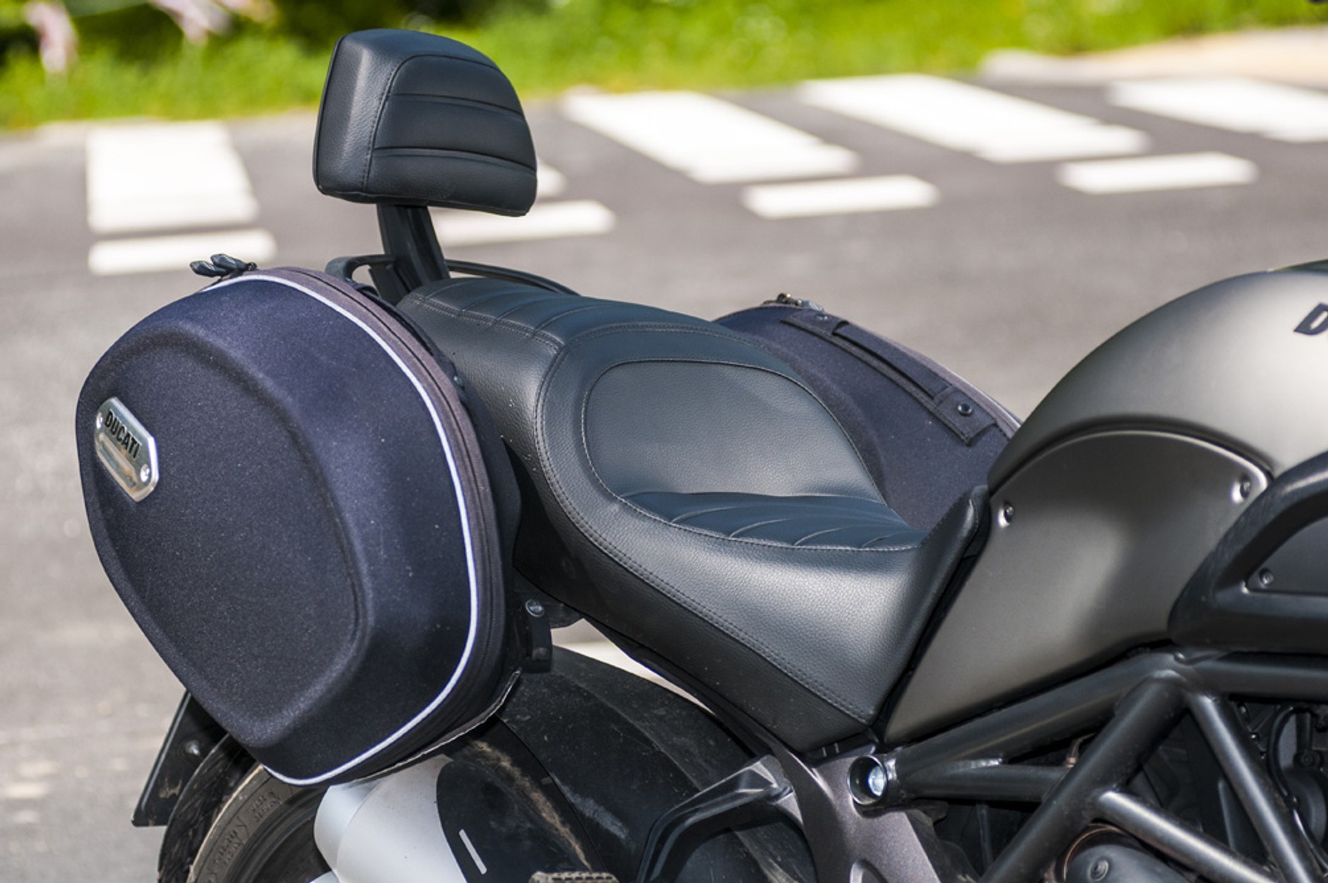 Ducati Diavel Strada