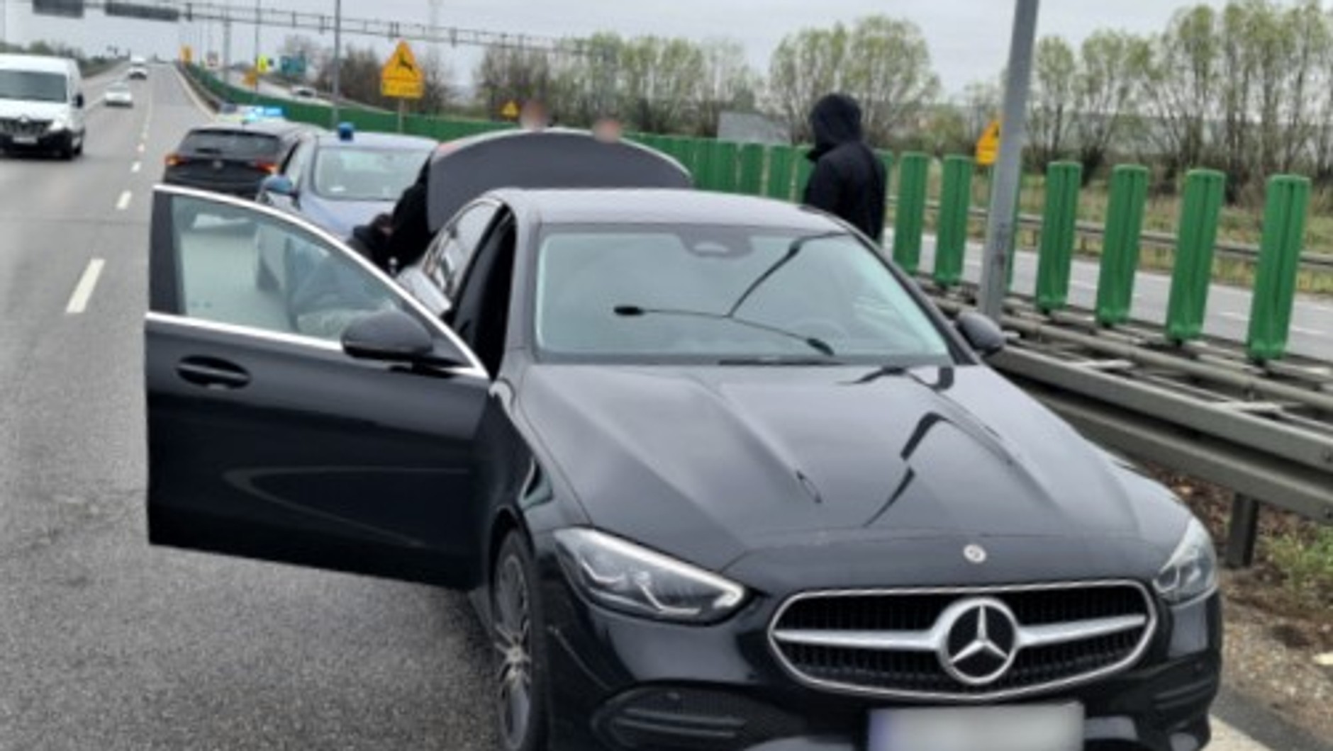 Straż Graniczna odzyskała Mercedesa