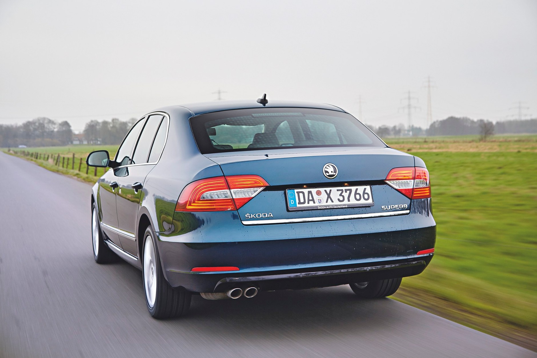 Nowy Volkswagen Passat kontra Kia Optima, Opel Insignia, Peugeot 508 i Skoda Superb