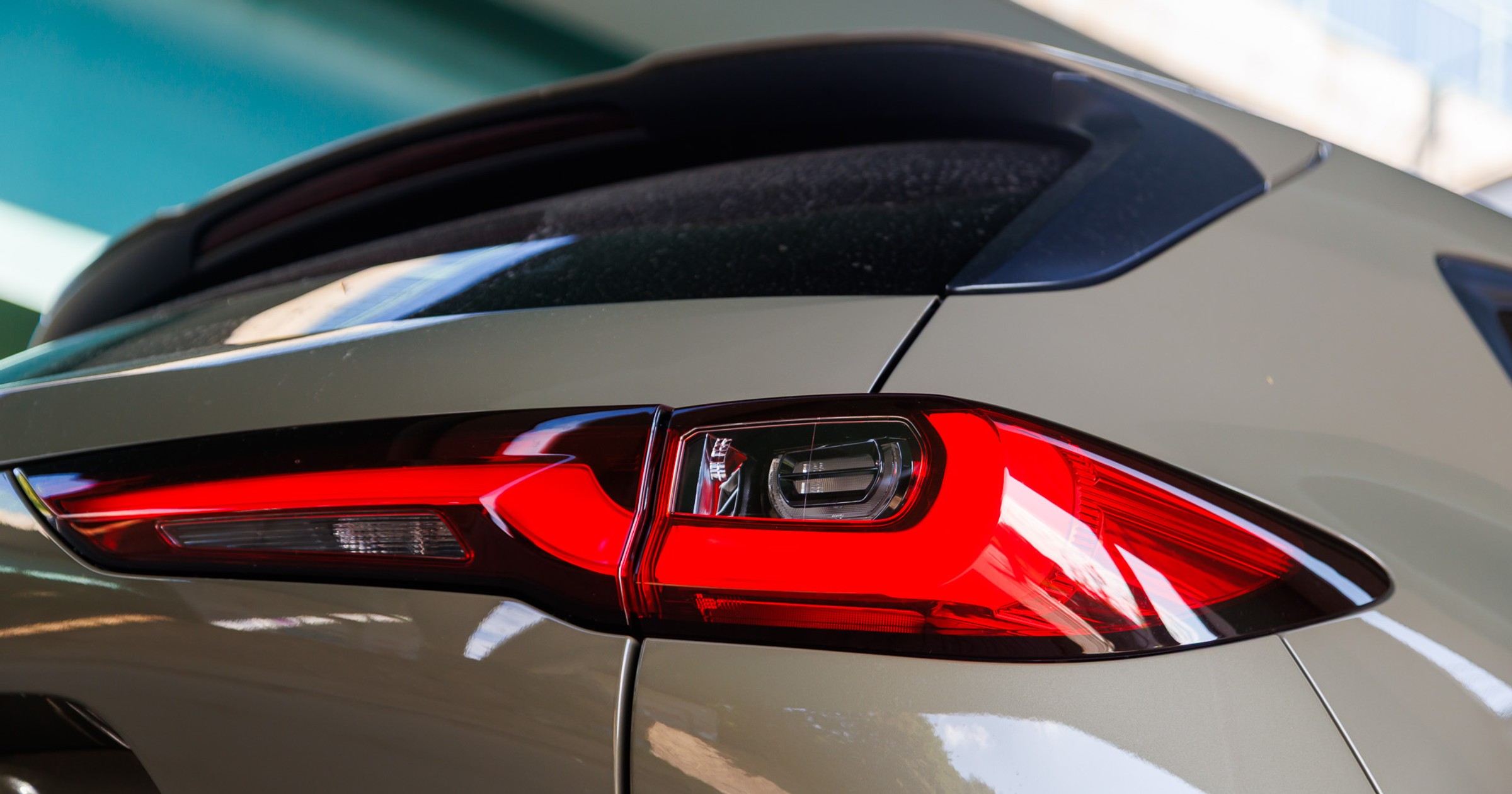 Nowe rozwiązanie w światłach STOP obowiązkowe od lipca 2026 r. w każdym nowym aucie