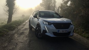 Nowy Peugeot 2008 – czy będzie hitem wśród małych SUV-ów?