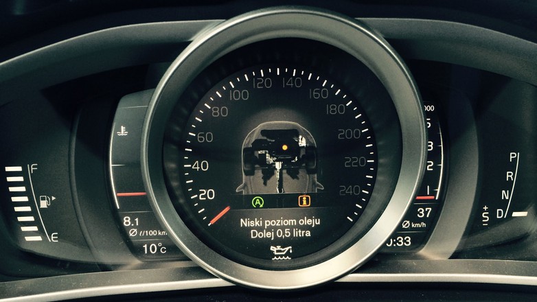 Dlaczego silnik bierze olej?