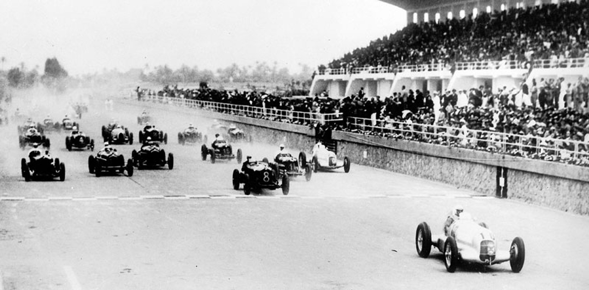 Mercedes-Benz: srebrne strzały w okresie przedwojennym