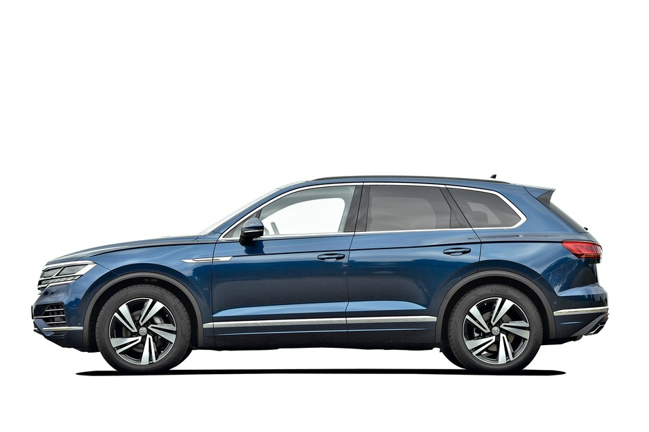 Volkswagen Touareg V6 TDI
3,0 l, 6 cyl., 286 KM, 600 Nm, 2338 kg