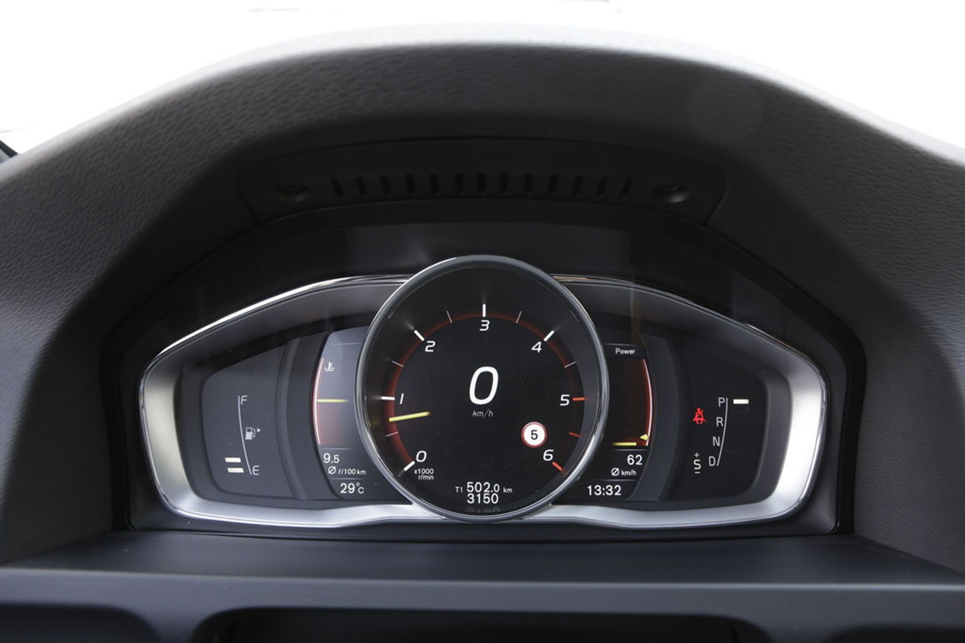 Za ładne na dziurawe drogi - test Volvo V60 Cross Country