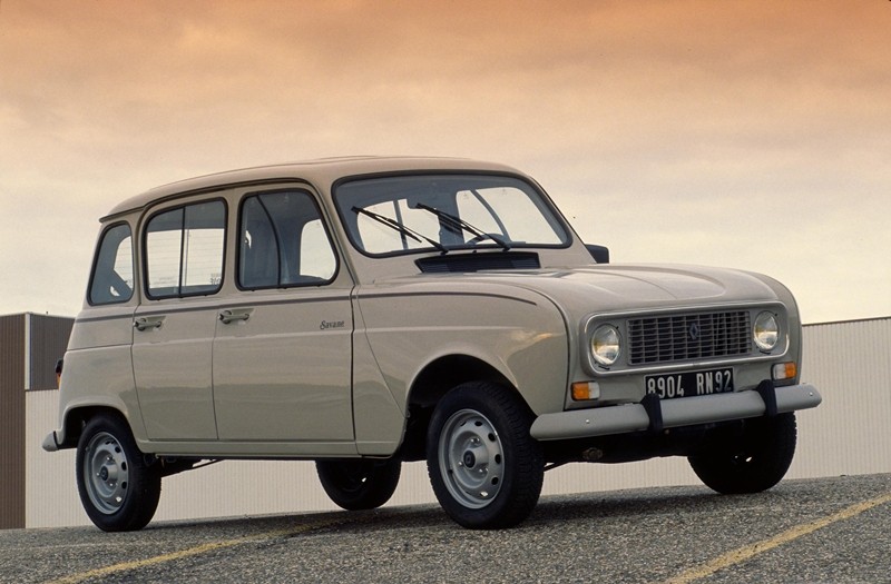 Renault 4 ma pół wieku, prawie tyle co ja