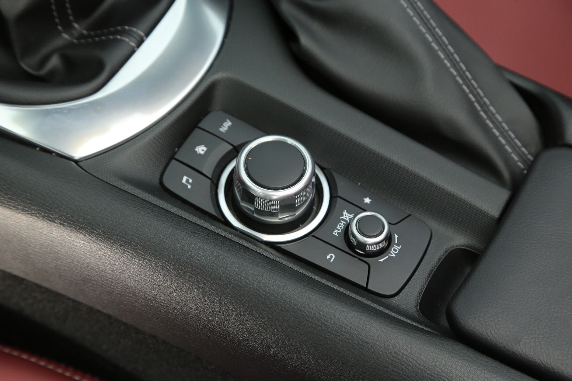 Mazda MX-5 RF 2.0 „100”
