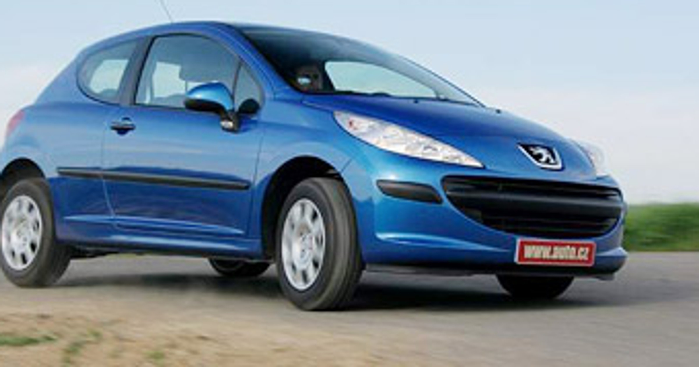 Peugeot 207 1.4 16V - Z lwiątka do króla zwierząt