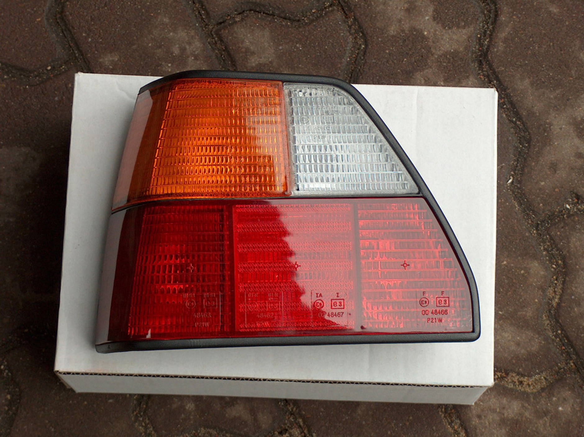 4 powody, dla których lepiej nie kupować części samemu