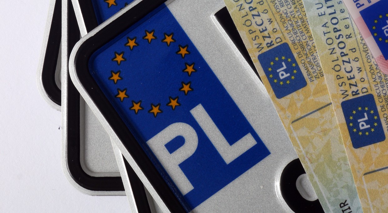 Zmiany w rejestracji pojazdów. Nowe przepisy ucieszą kierowców