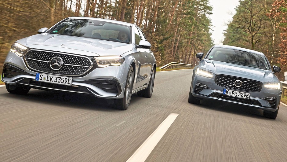 Mercedes E 400 e kontra Volvo S90 T8