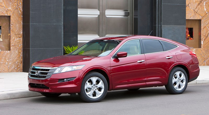 Honda Accord Crosstour: kolejny mikst liftbacka, coupé i SUV-a