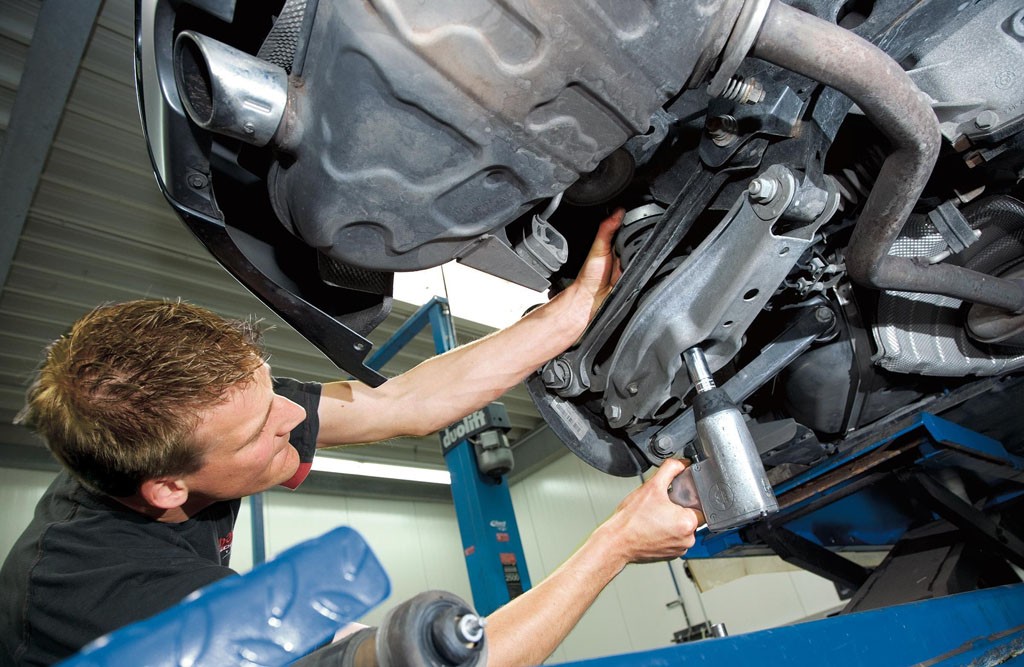 Gwarancja na części i naprawę. Za co odpowiada warsztat?