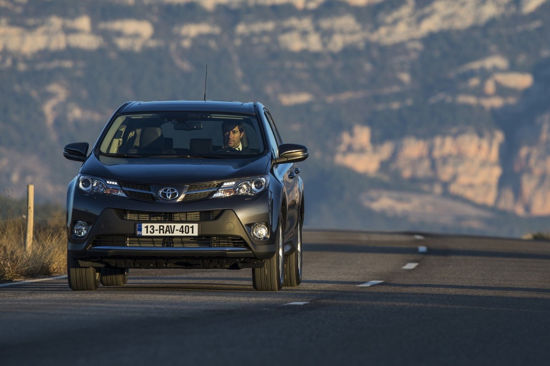 Toyota RAV4 - 4 generacja