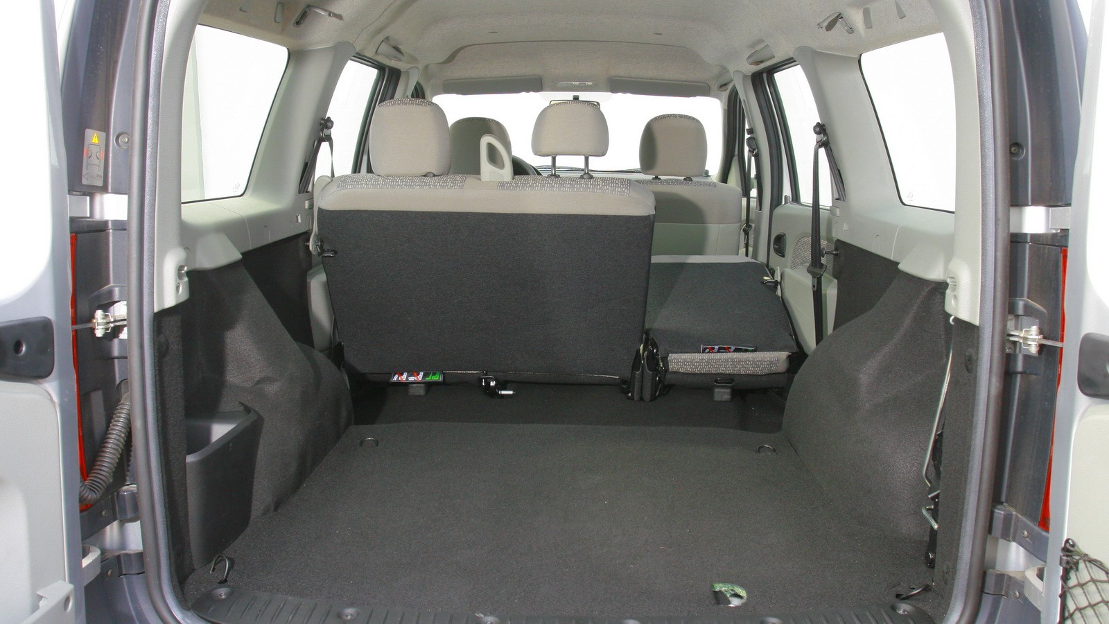 Dacia Logan MCV - 2008 rok