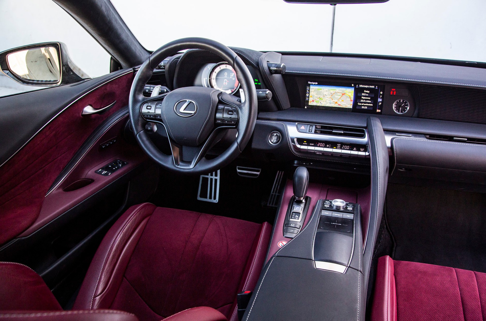 Lexus LC 500 - idealne połączenie emocji i wygody