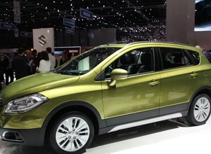 Genewa 2013: Suzuki SX4